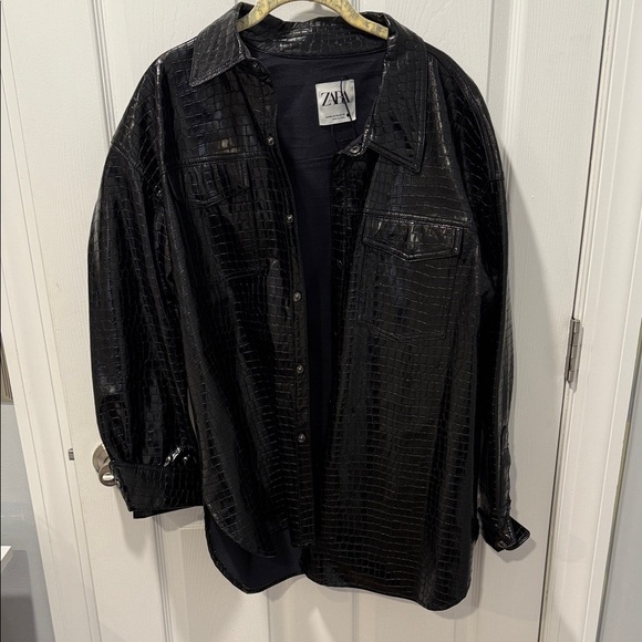 Zara Jackets & Blazers - Zara Shiny Black Croc print Jacket
